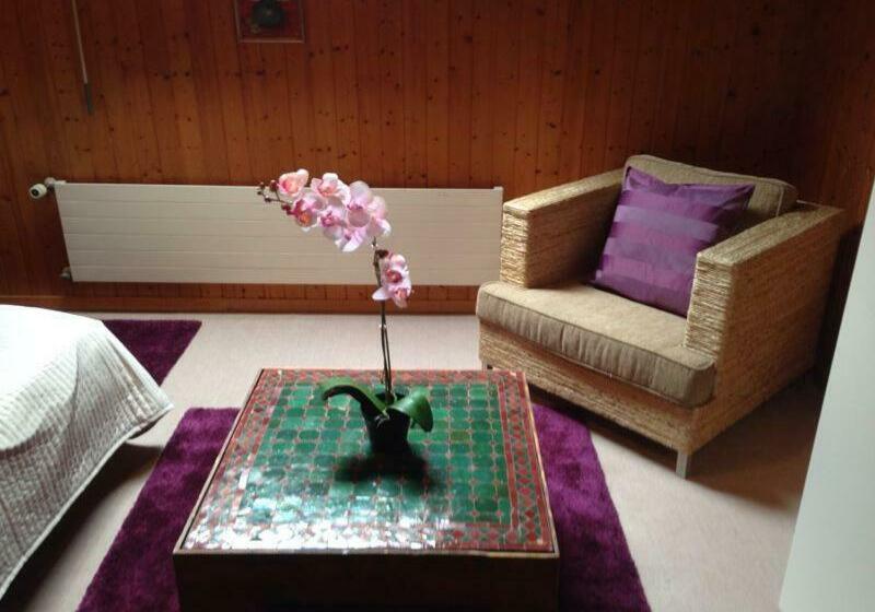 标准间, Hasli Lodge