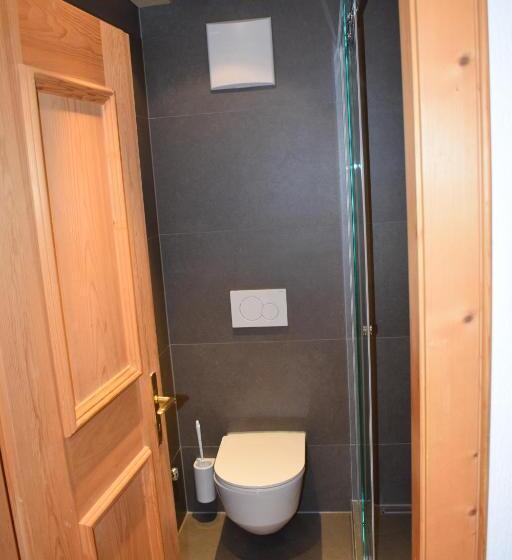 带1个卧室的带阳台的公寓, B&b Stiffler Huus