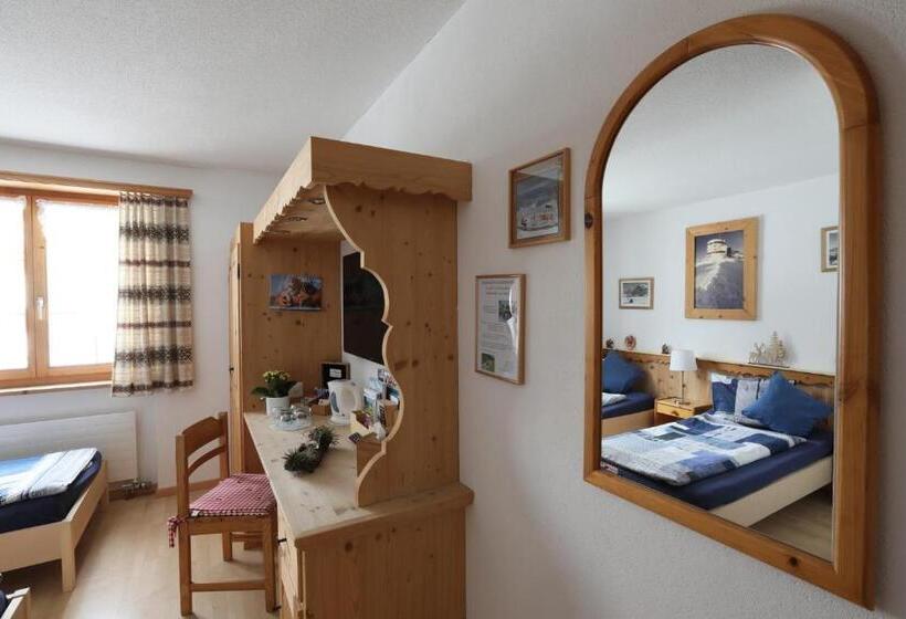 Standard room with outdoor bath, B&b Stiffler Huus