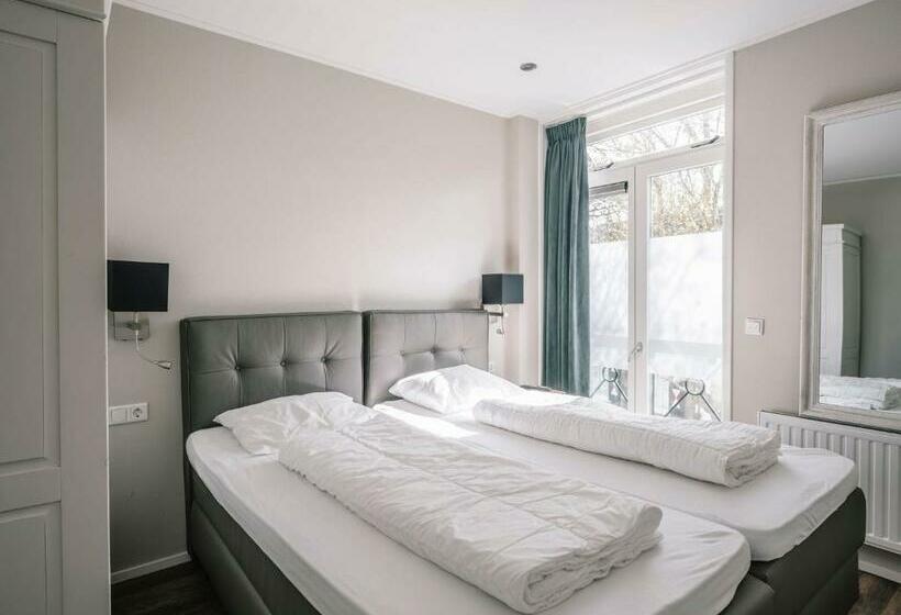 Family Suite, Juuls Domburg