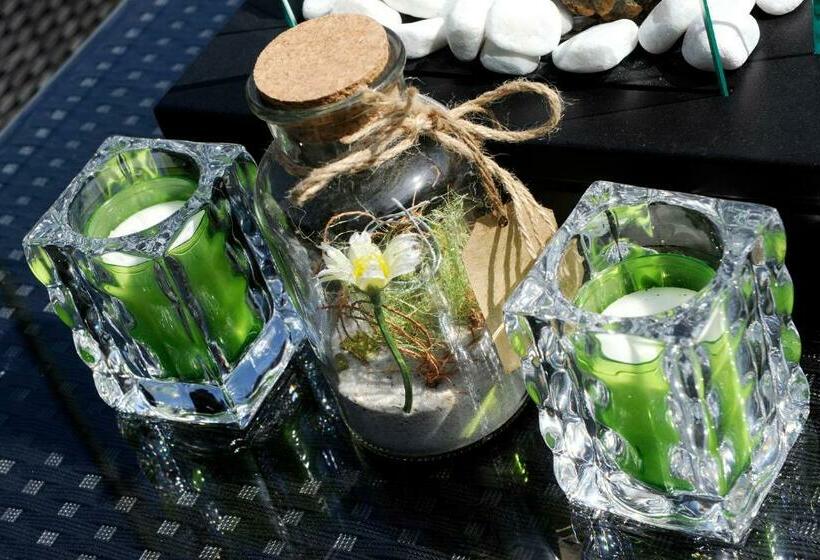 Quarto Estandar Individual, Restaurant Thuis!
