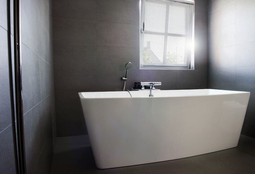 Quarto Deluxe, Restaurant Thuis!