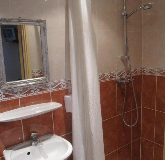 اتاق استاندارد, Badhotel Zeecroft