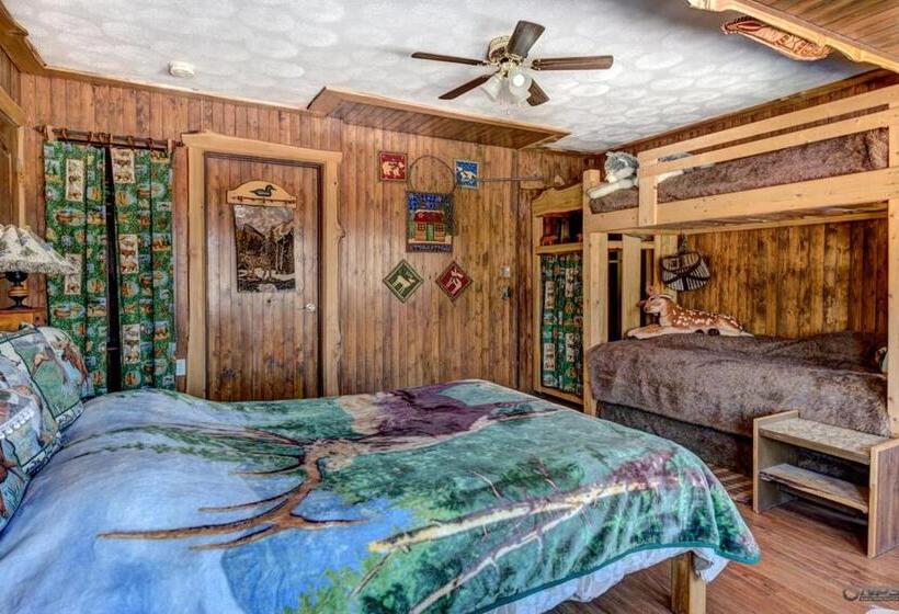 Четырехместный Номер Стандарт, Le Gîte Ambrelane