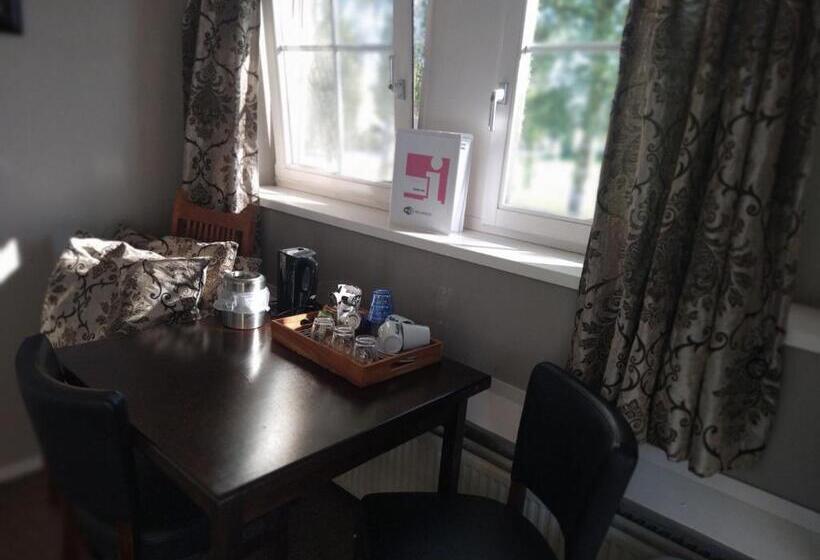 اتاق خانوادگی, B&b Hotel De Joremeinshoeve