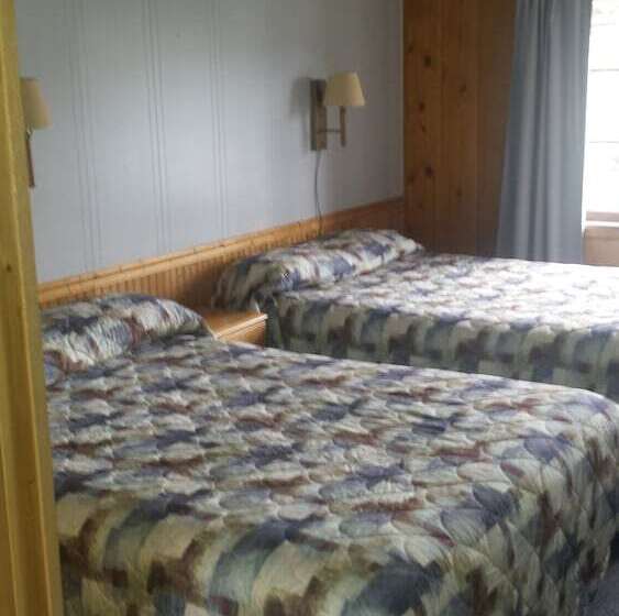 스탠다드 룸 더블 침대 2개, Lakeside Motel