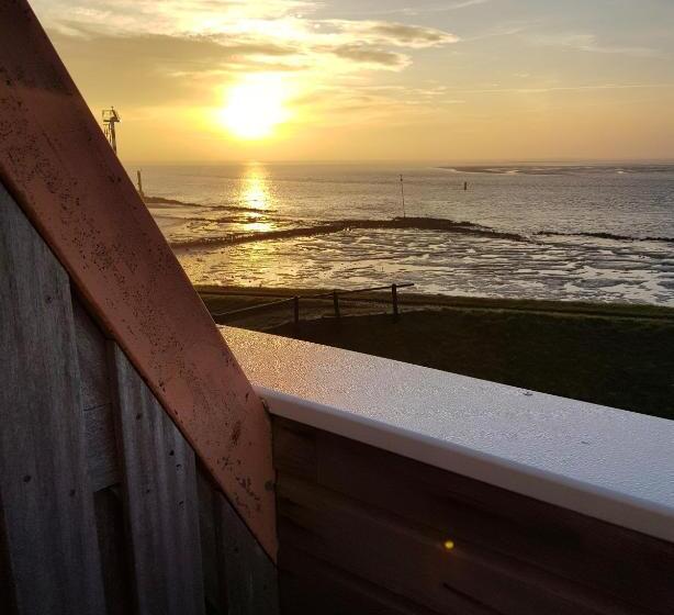 Номер Стандарт Вид на Море с Балконом, Loods Hotel Vlieland