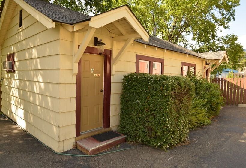 Номер Deluxe Одноместный, Totem Motel