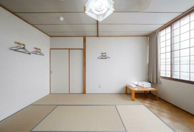 패밀리 룸, Super Conveniently Located The Guest House Hakodate Bay