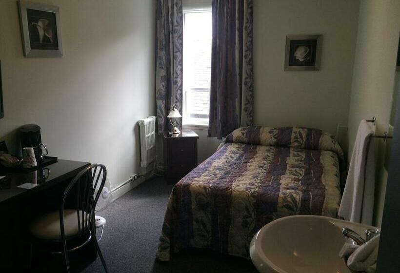 חדר מוזל מקלחת משותפת, Auberge Centre Ville