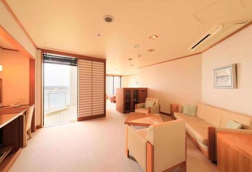 Люкс с Балконом, Kamogawa Grand Tower