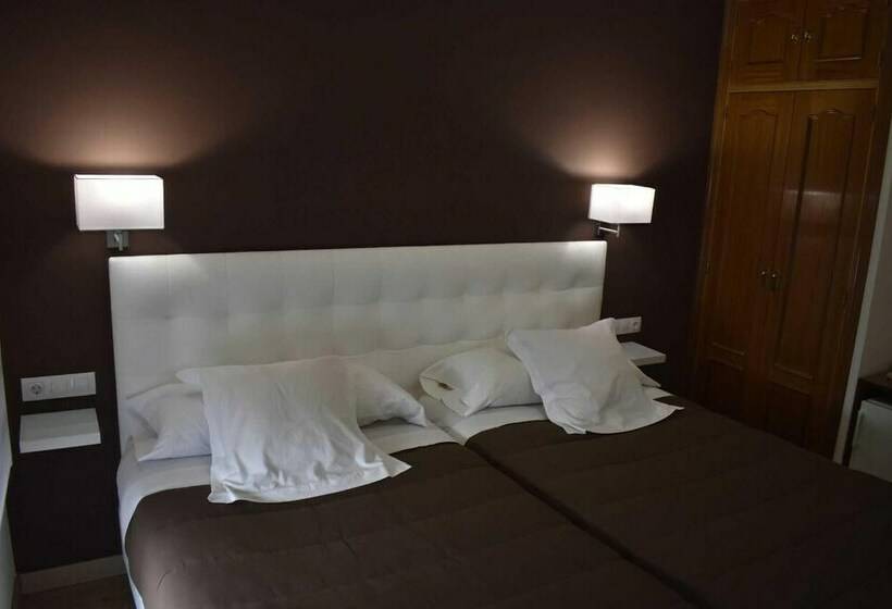 Номер Стандарт, Hostal El Rocio