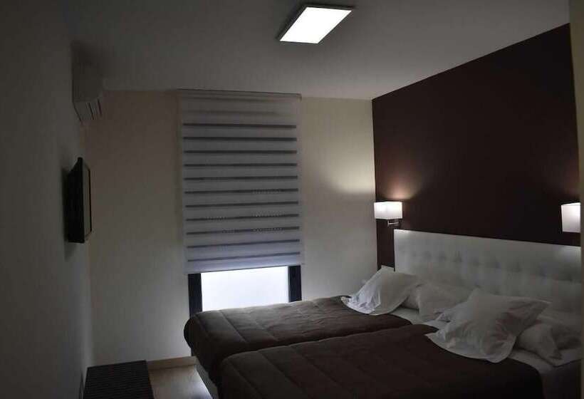 Номер Стандарт, Hostal El Rocio