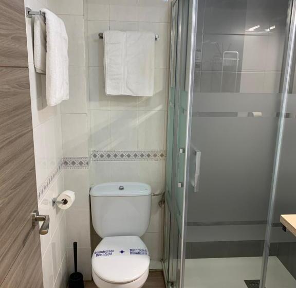 Номер Стандарт, Hostal El Rocio