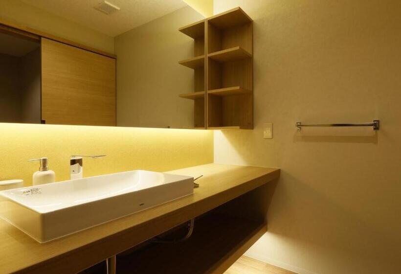 Номер Deluxe, Ohashikan