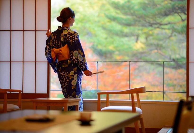 Трехместный Номер Superior, Sansuiso Tsuchiyu Spa