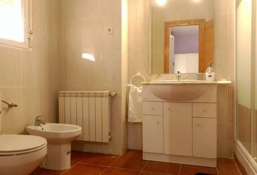 标准工作室, Hostal Restaurante El Cercao