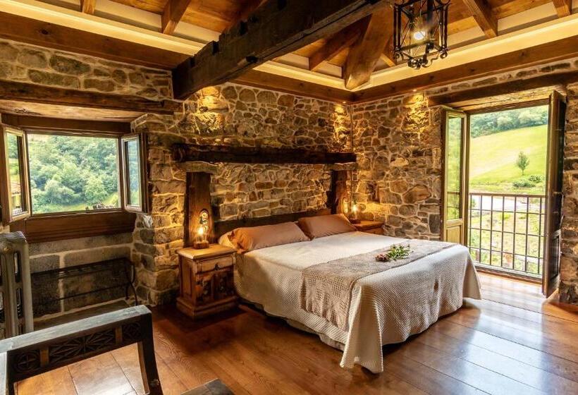 バルコニー付きデラックスルーム, Casona De El Castaniu