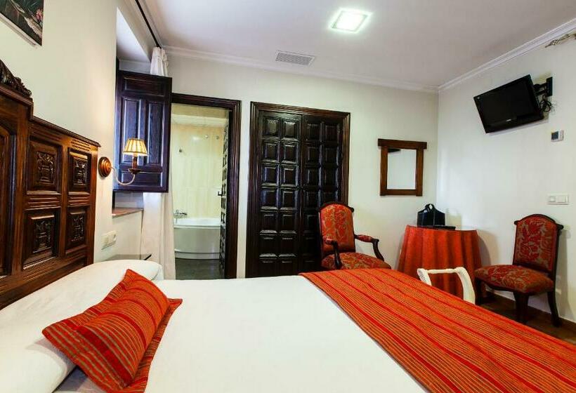 Номер Deluxe с Гидромассажем, Palacio Del Intendente