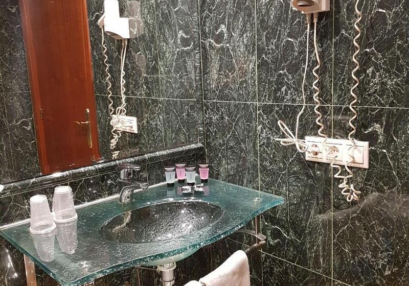 Quarto Estandar, Portofino