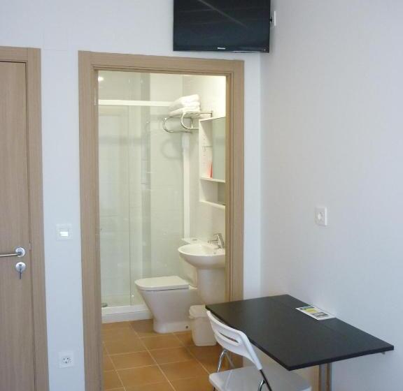 스탠다드 룸, Pensión Albergue Puente Ribeira