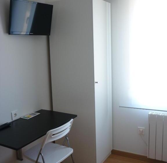 스탠다드 싱글 룸, Pensión Albergue Puente Ribeira