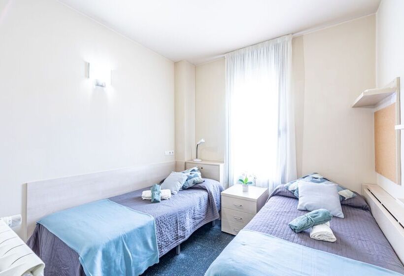 기본룸, Residencia Universitaria Giner De Los Ríos