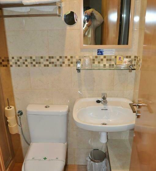 스탠다드 룸, Hostal Alcazaba