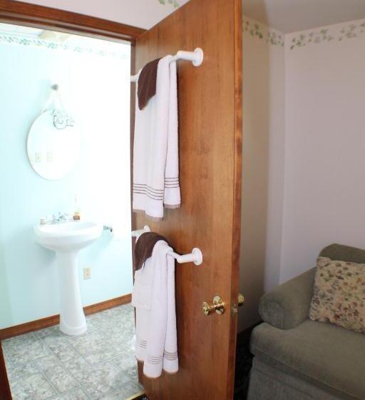 Люкс Повышенной Комфортности, The White Birch Inn