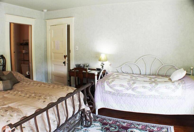 Номер Стандарт, The White Birch Inn
