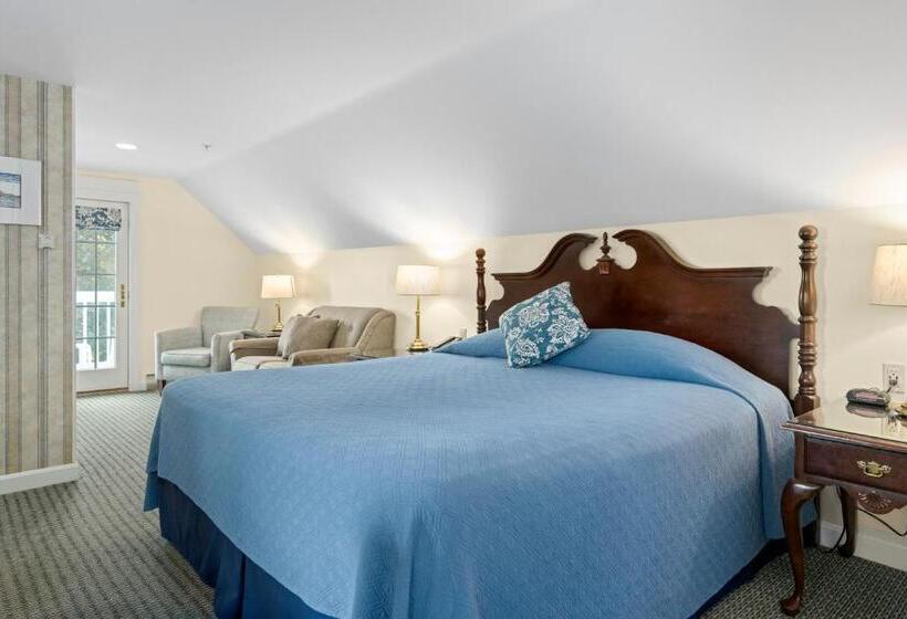 Люкс Кровать Кинг, The Sparhawk Oceanfront Resort