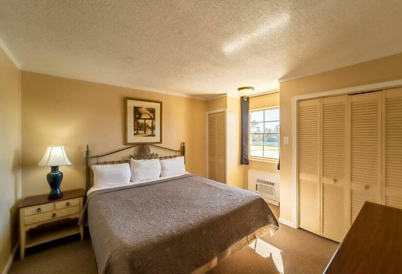 キングサイズベッドのスイートルーム, Dothan National Golf Club And