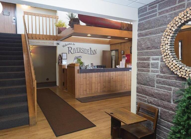 스탠다드 룸, Riverside Inn