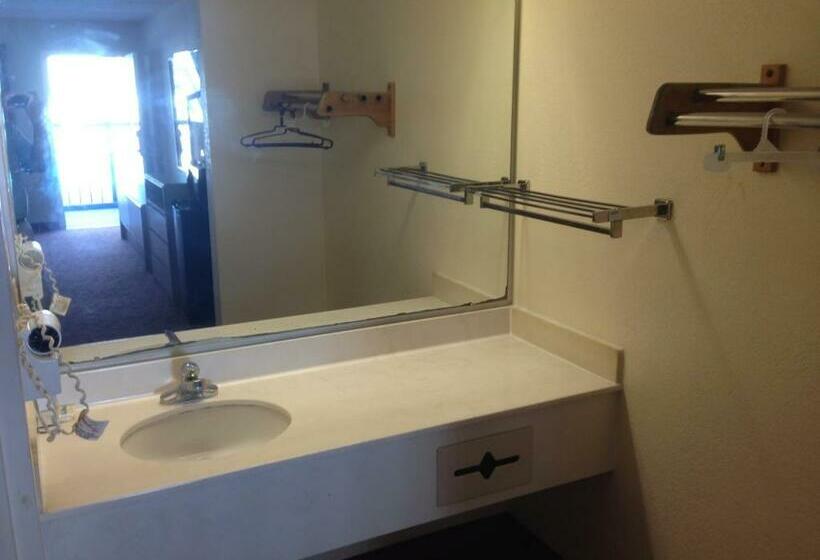 חדר סטנדרט שתי מיטות זוגיות, Sky Suites