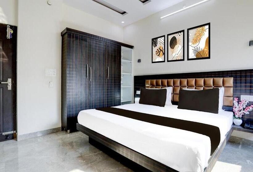 스탠다드 룸, Oyo Hotel Rudraksh