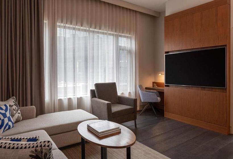 Президентский Люкс, Hyatt Regency Lake Washington At Seattle S Southport