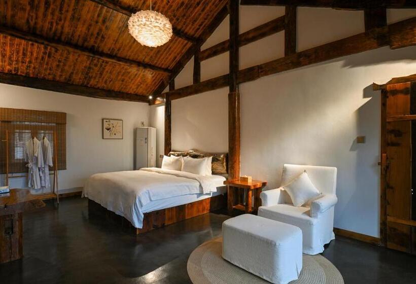 带露台的标准工作室, No.5 Valley Lodge