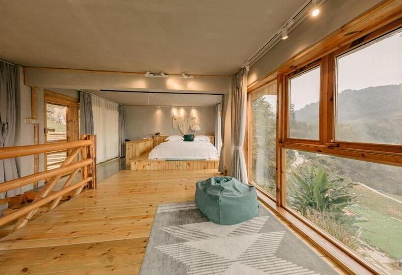 标准间带山景, No.5 Valley Lodge