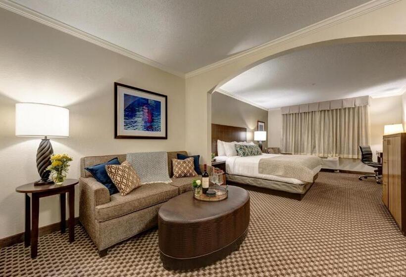 Люкс Адаптированный для Инвалидов, Garrison Hotel & Suites Dover Portsmouth, Ascend Hotel Collection