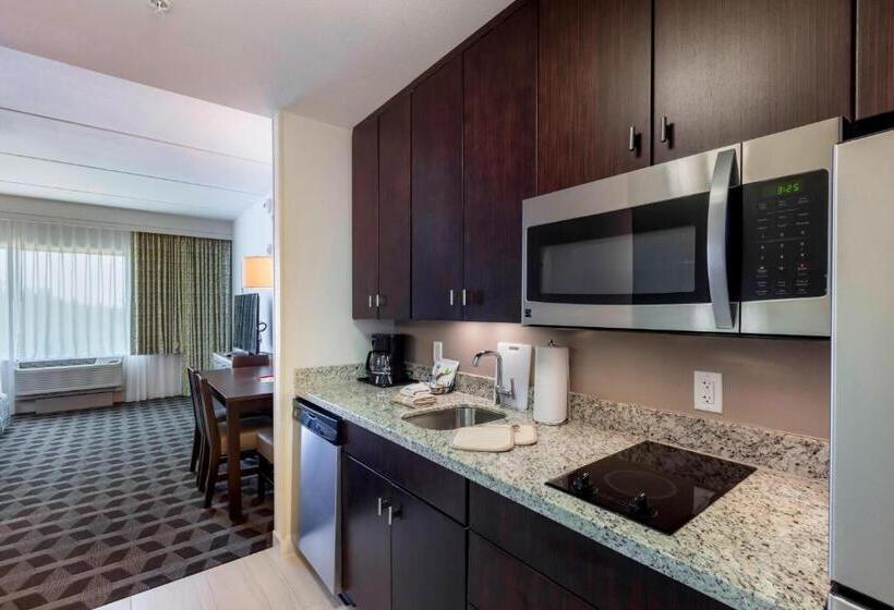 Family Suite, Towneplace Suites By Marriott Orlando At Seaworld