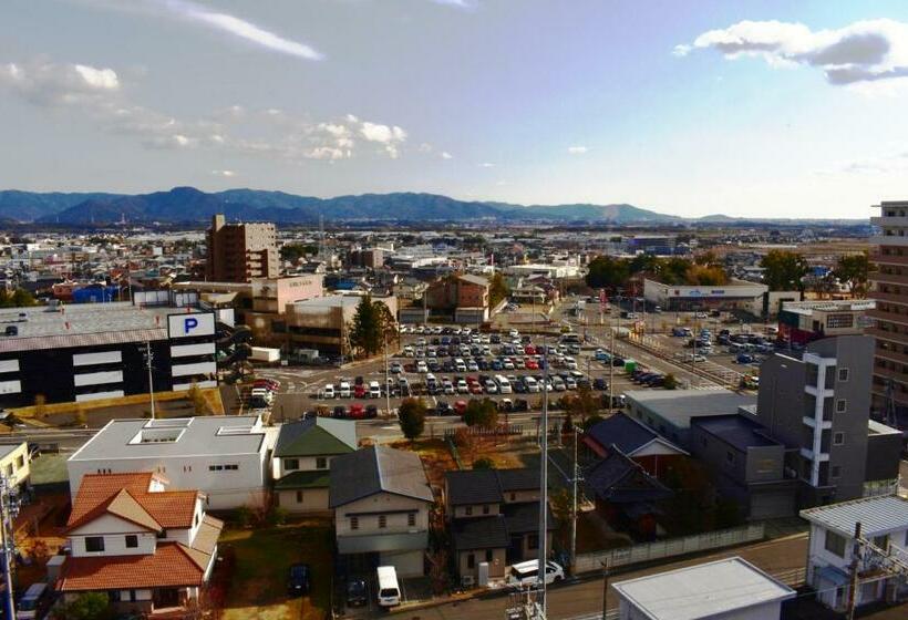 Номер Стандарт Индивидуальный, Crown Hills Toyokawa