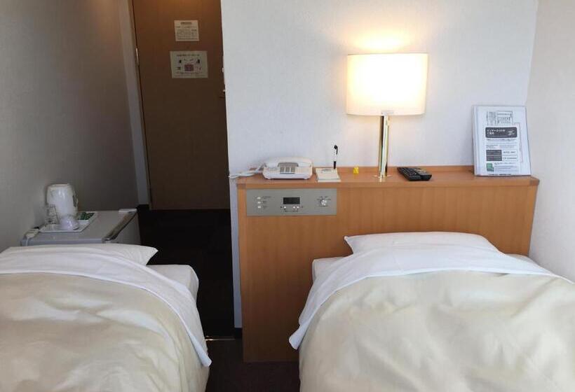 Номер Economy, Crown Hills Toyokawa