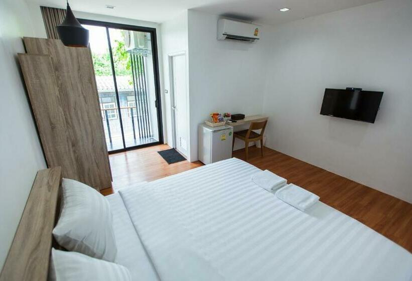 스탠다드 룸 킹사이즈 침대, Thamm Residence