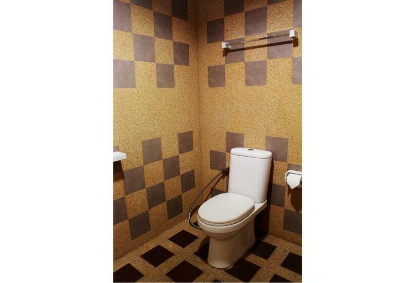 Номер Стандарт, Pornkasem House