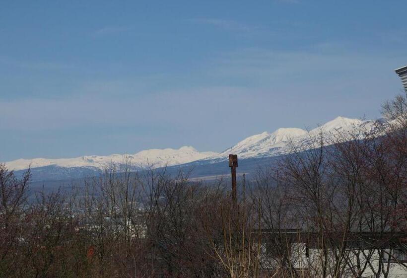 آپارتمان 1 خوابه, Kashiwa House Furano