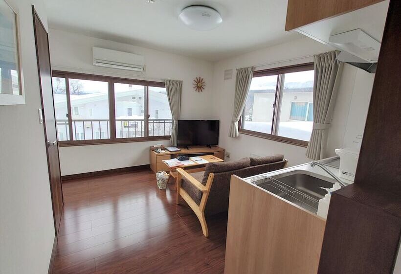 خانه 1 خوابه, Kashiwa House Furano