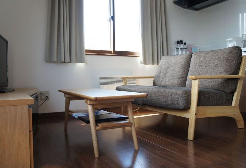خانه 1 خوابه, Kashiwa House Furano