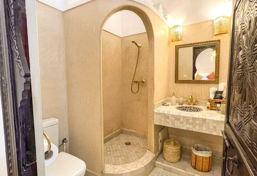 اتاق لوکس, Riad Des Lys
