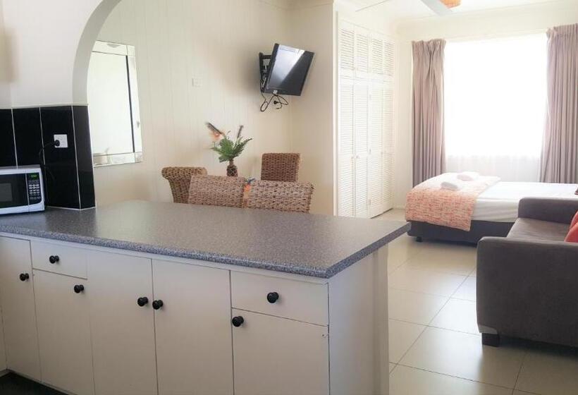 Студия Стандарт, Tuncurry Motor Lodge