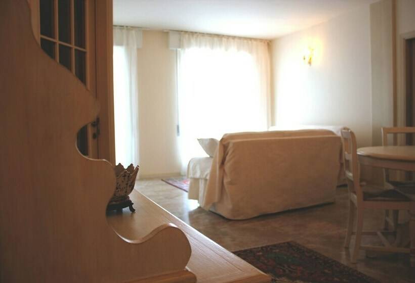آپارتمان 2 خوابه, Casa Camilla City